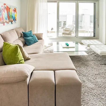 Lm111a - Modern Flat, Amazing Views Apartment